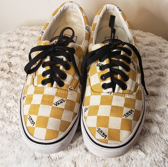 Vans Checkered Skate Shoes - Picture 2 of 9